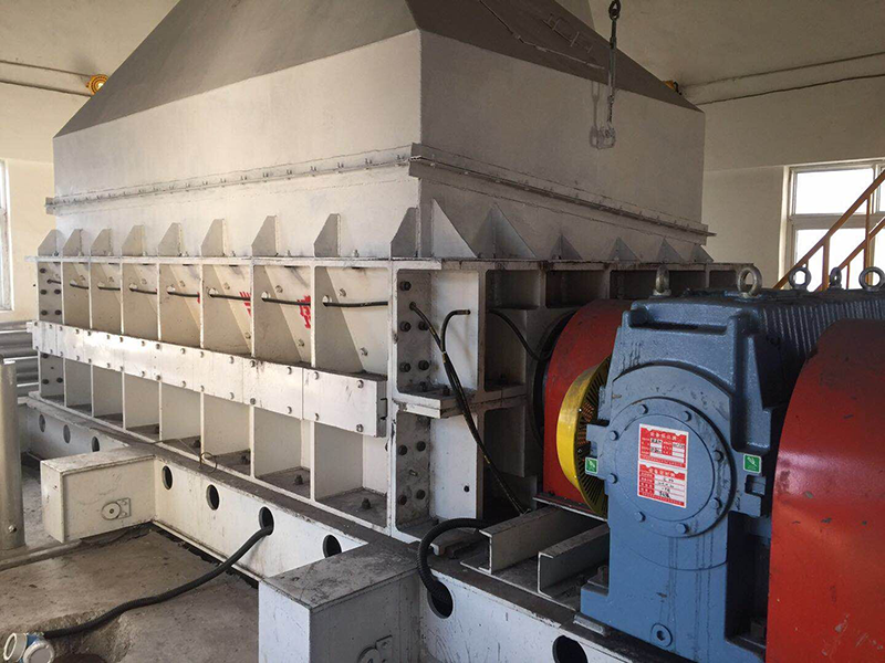陜煤集團(tuán)張家峁出料&le;50mm處理量&le;2000t/h破碎機(jī)現(xiàn)場